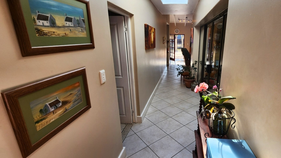 4 Bedroom Property for Sale in Dana Bay Western Cape
